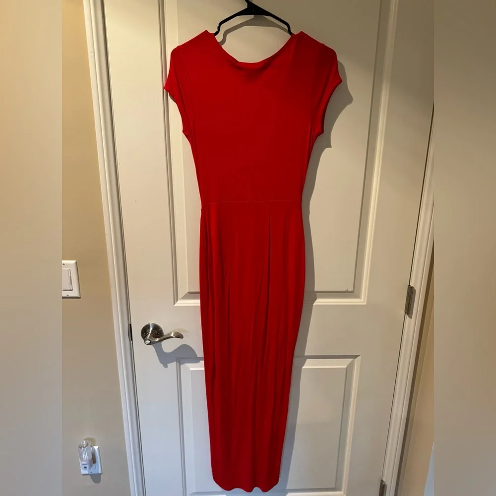 Vibrant Red Maxi Dress - Picture 2 of 5